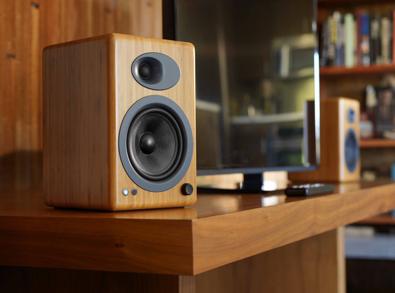 A5+ powered speakers