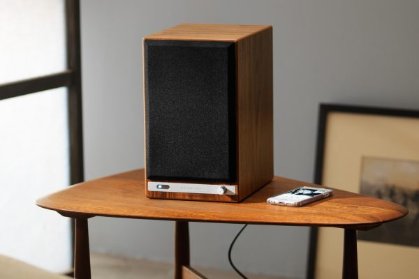 HD6 wireless speakers