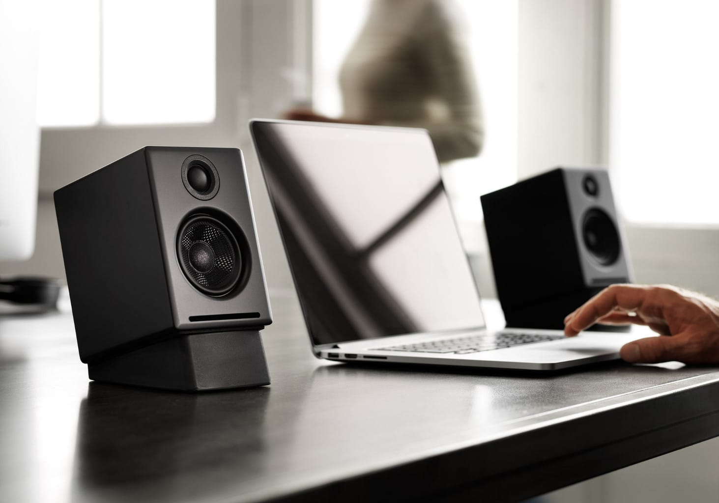 powered computer speakers