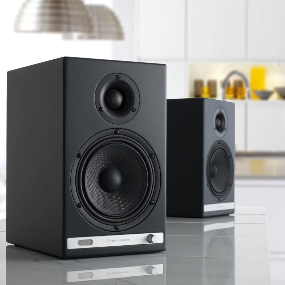 HD6 Wireless Speakers