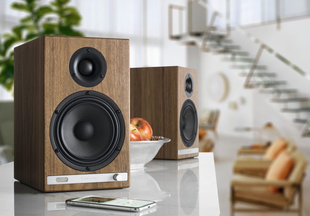 HD6 Wireless Speakers