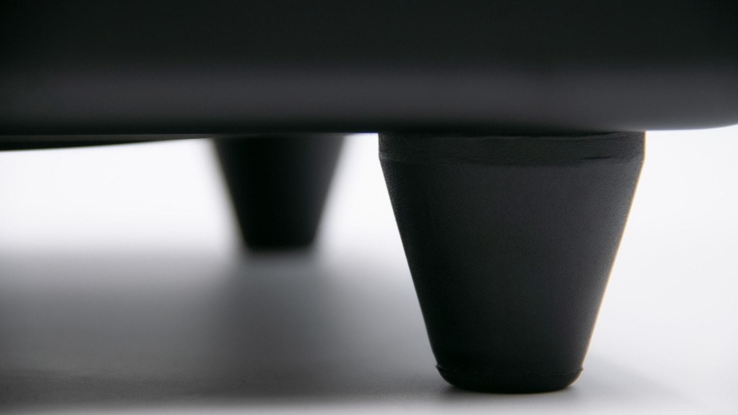 ISOLATION ELASTOMER FEET