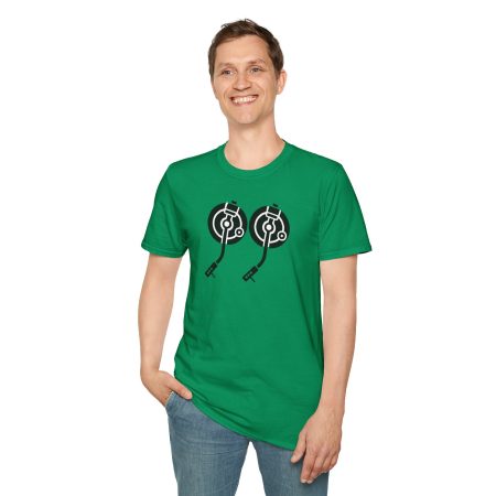 Record Player Turntable Tee — Retro DJ Vinyl Graphic T-Shirt